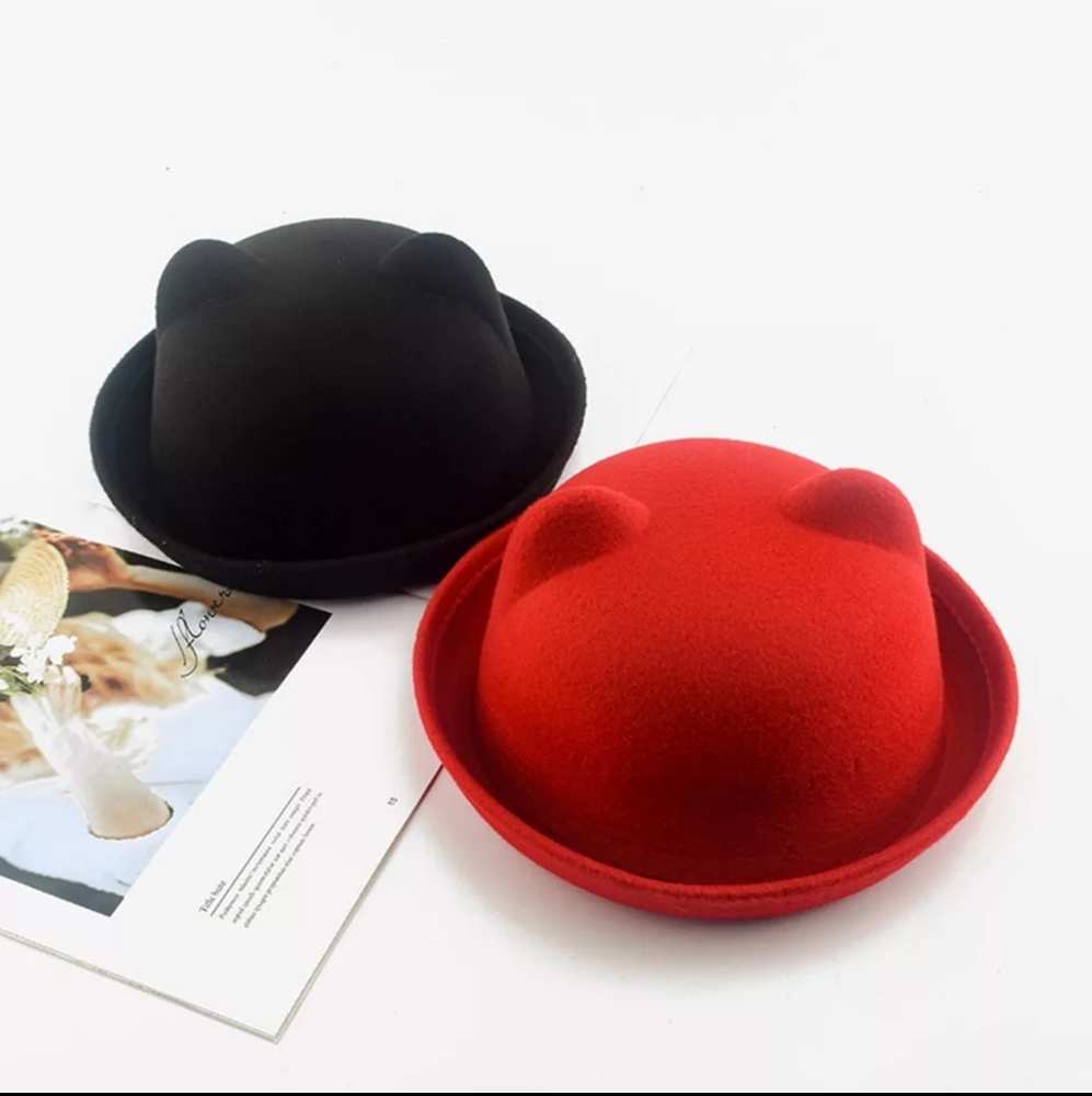 MIA Red wool hat
